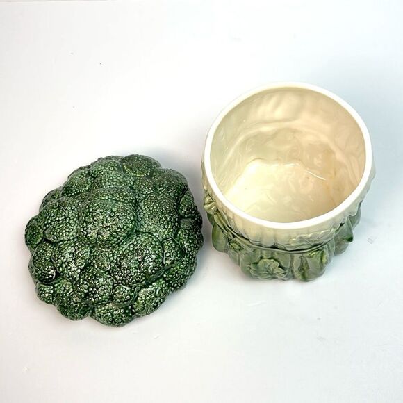 Vintage California Pottery Metlox PoppyTrail Broccoli Cookie Jar Canister - Picture 3 of 11